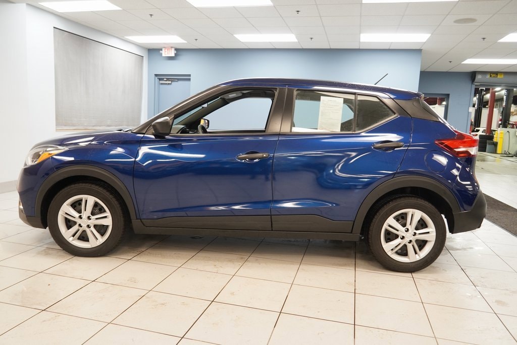 Used 2019 Nissan Kicks S SUV