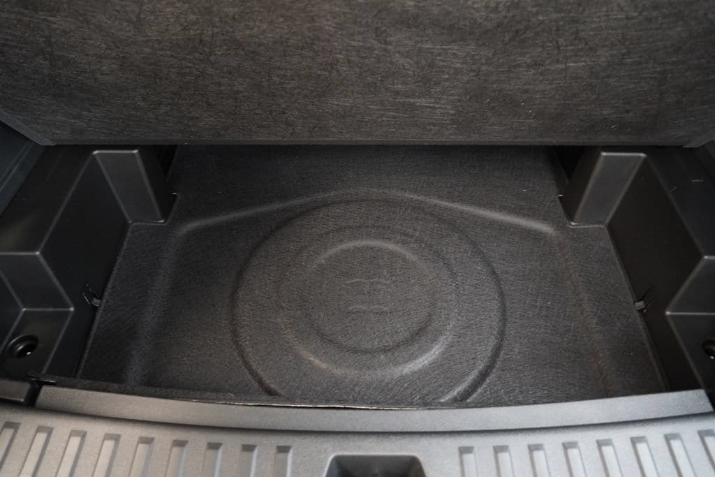 2027 Chevrolet Equinox LT - Photo 10
