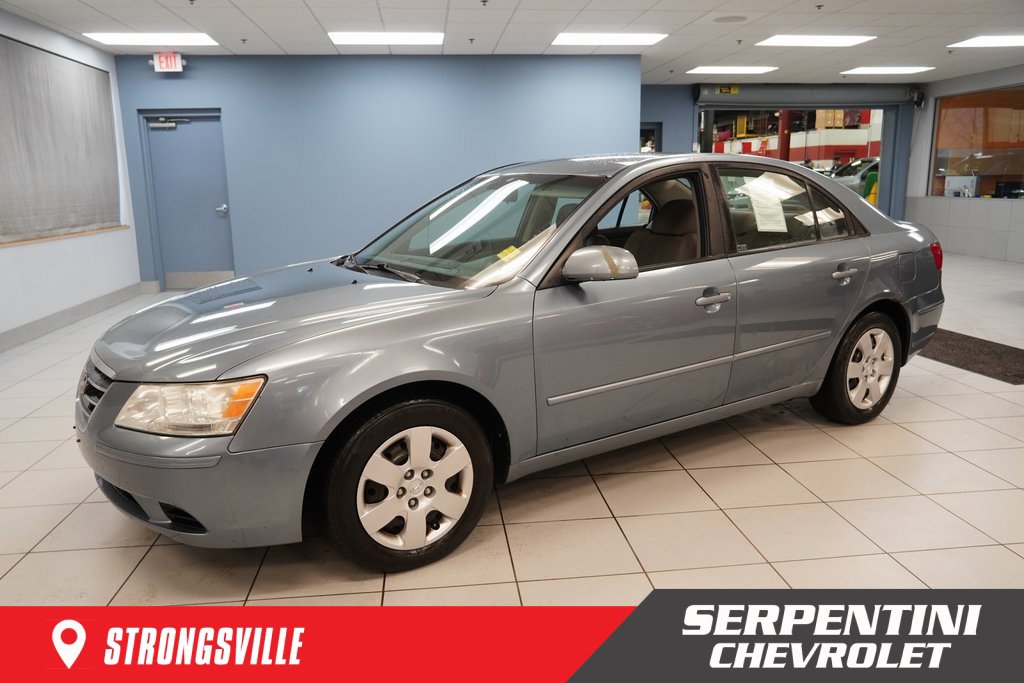 2009 Hyundai Sonata GLS's photo