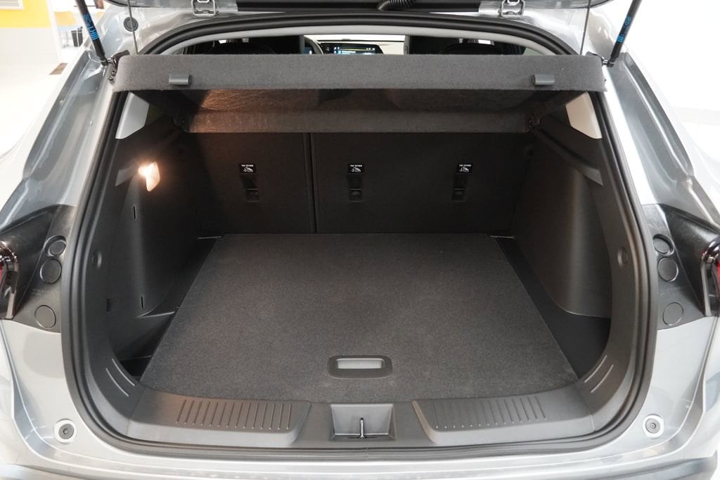 2026 Chevrolet Trax LT - Photo 12