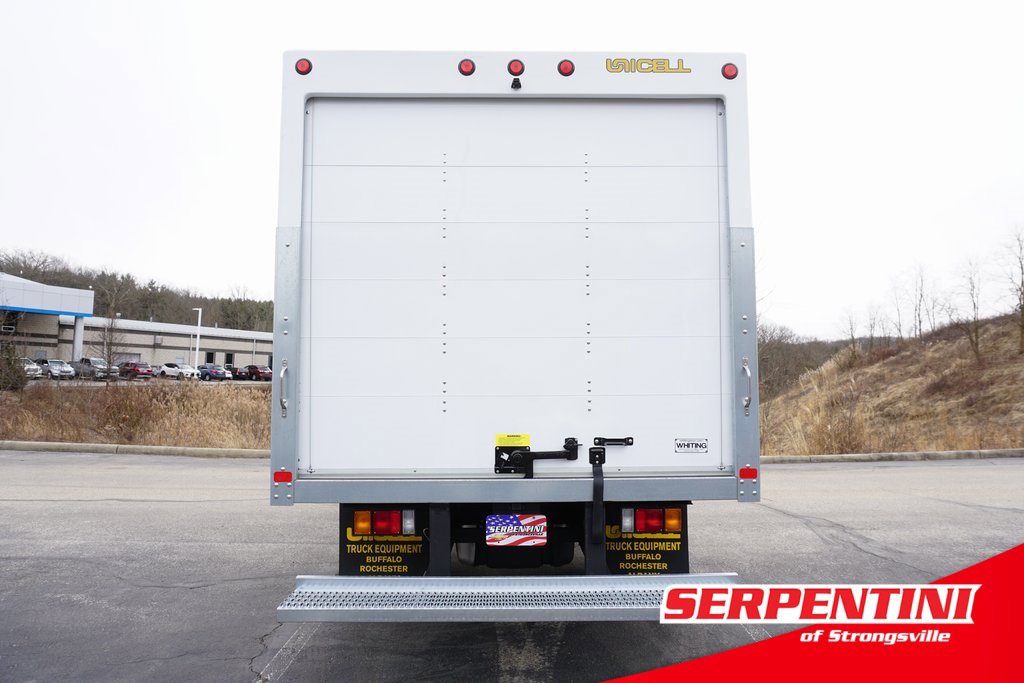 2024 Chevrolet Silverado 4500HD photo 4