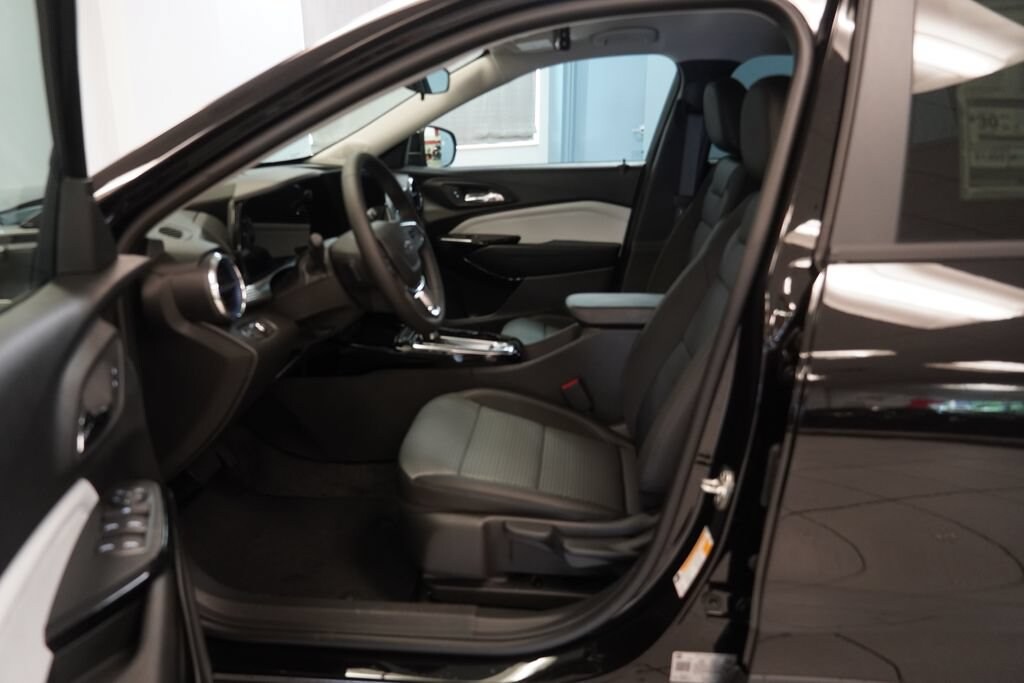 New 2026 Chevrolet Trax LT SUV