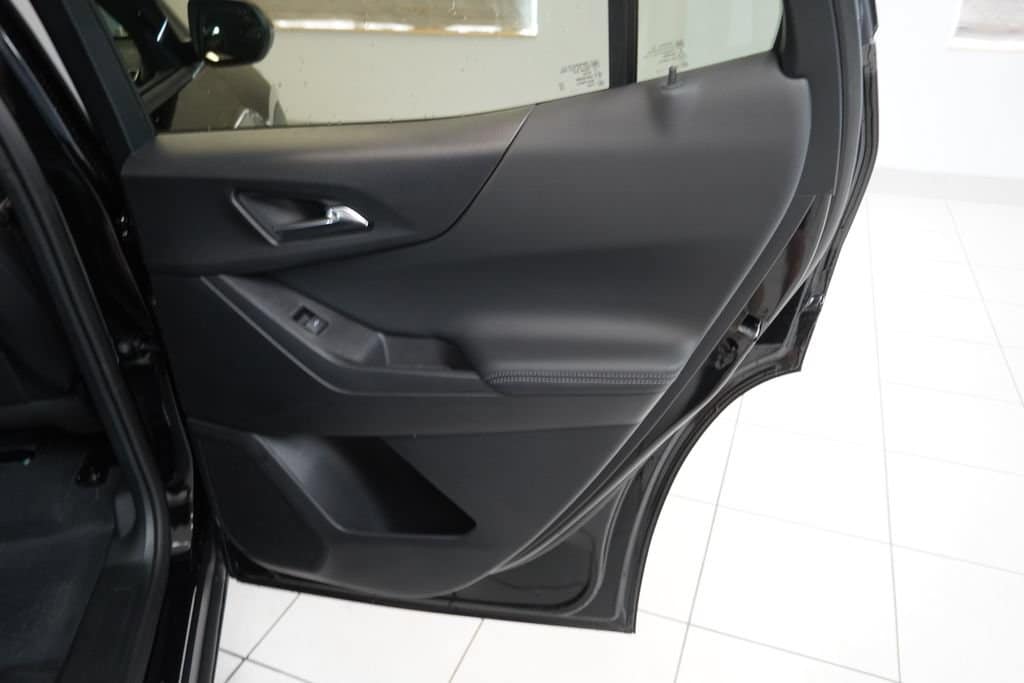 2027 Chevrolet Equinox LT - Photo 23