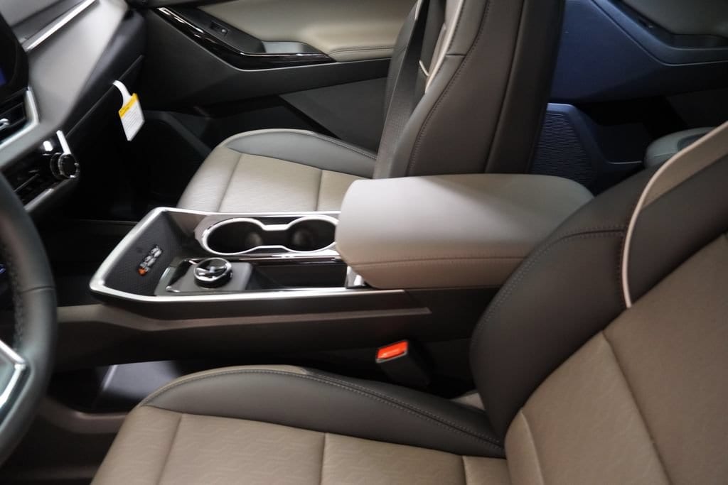 2026 Chevrolet Equinox LT - Photo 7