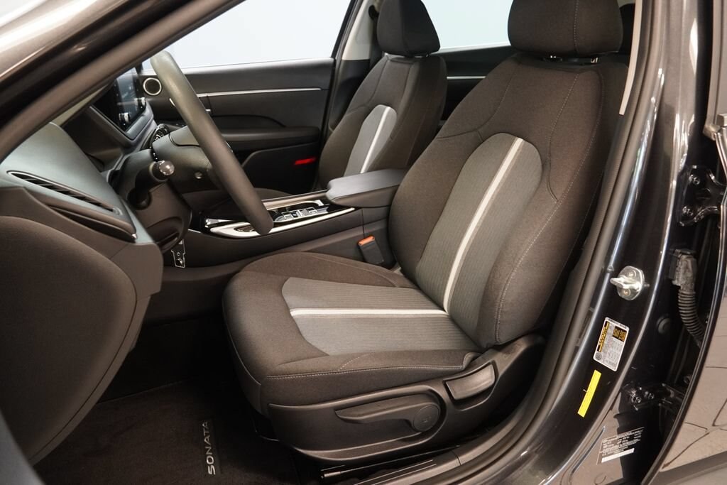Used 2021 Hyundai Sonata SE Sedan