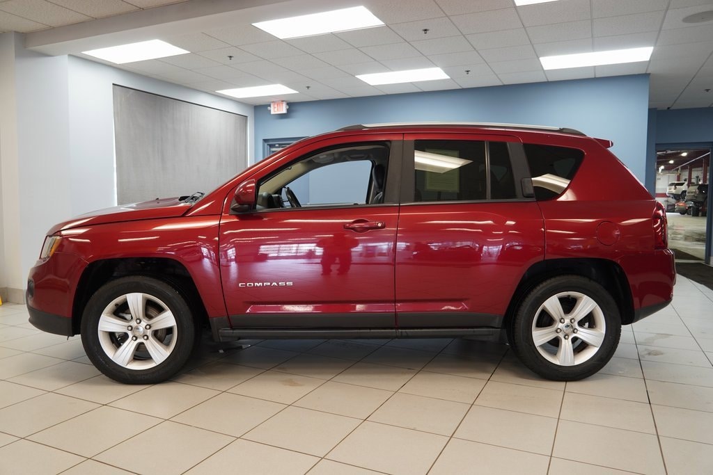 Used 2015 Jeep Compass Latitude SUV