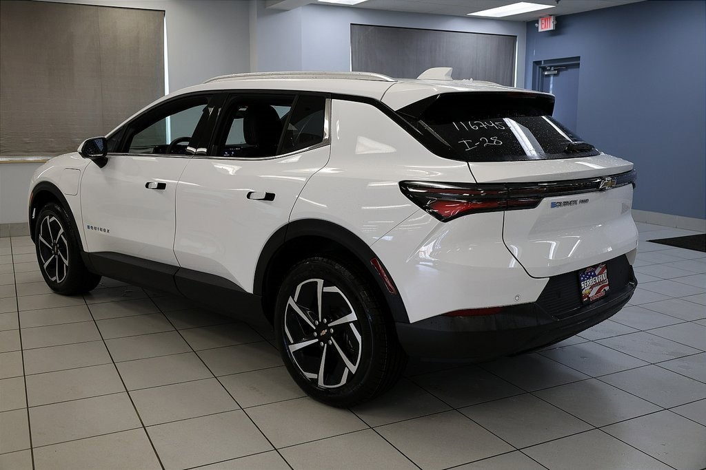 New 2026 Chevrolet Equinox EV LT SUV