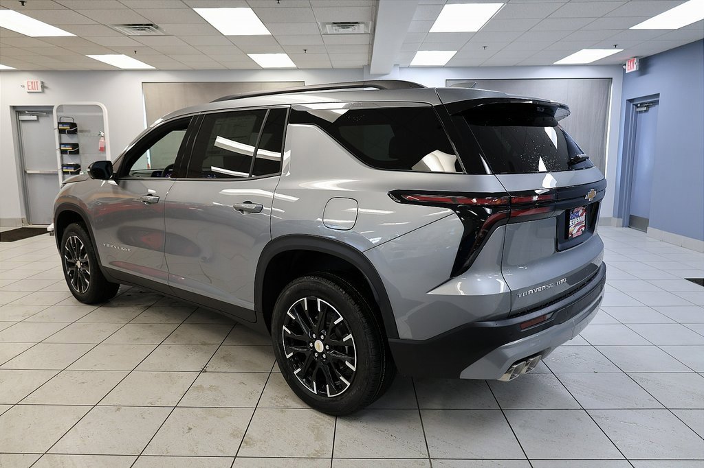 2026 Chevrolet Traverse photo 4