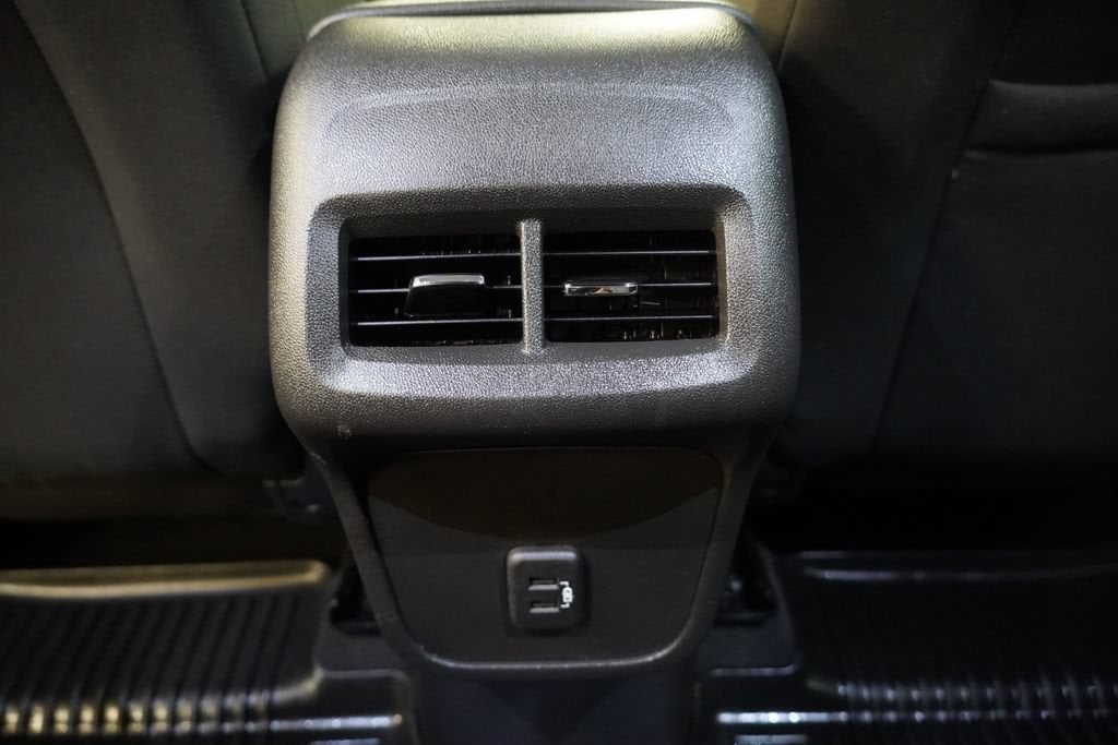 2024 Chevrolet Equinox LS - Photo 29