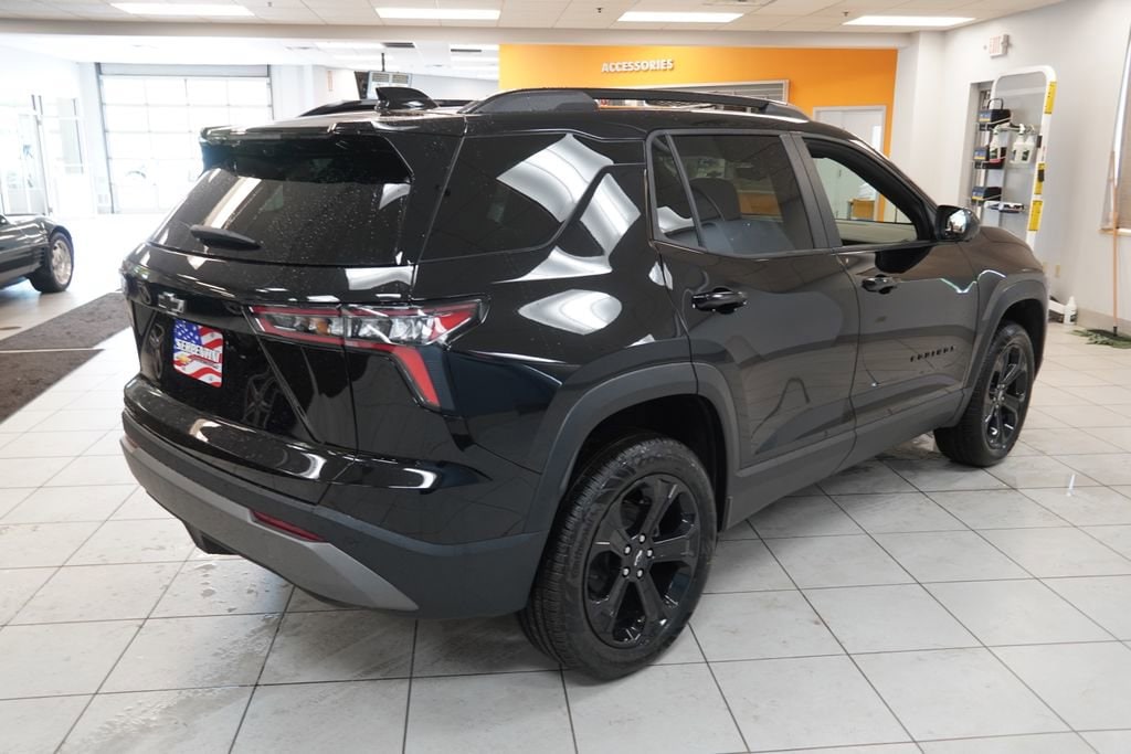 2026 Chevrolet Equinox LT - Photo 11