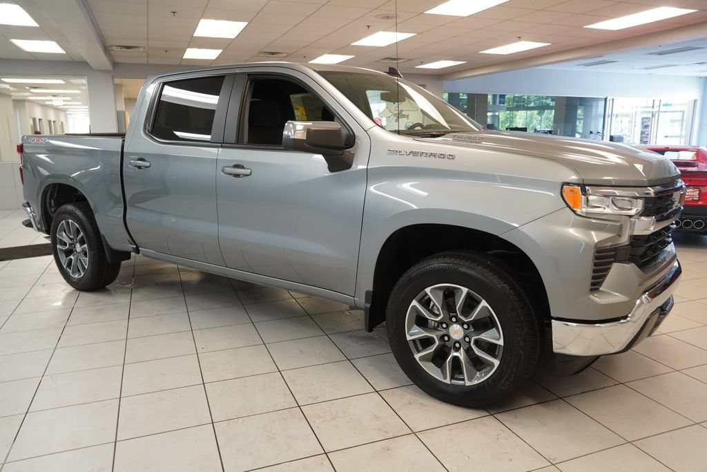 2026 Chevrolet Silverado 1500 LT - Photo 12