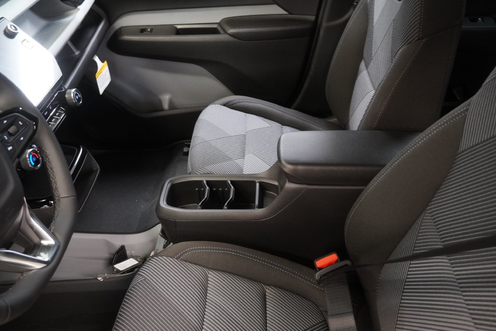 2027 Chevrolet Bolt LT - Photo 7