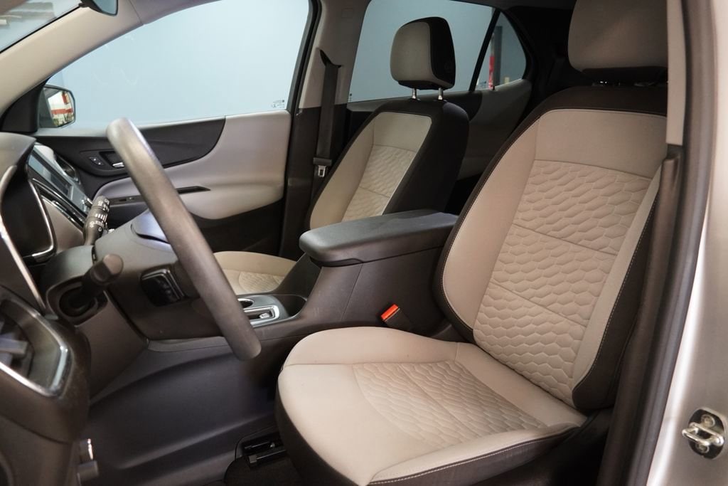 Used 2020 Chevrolet Equinox LS SUV