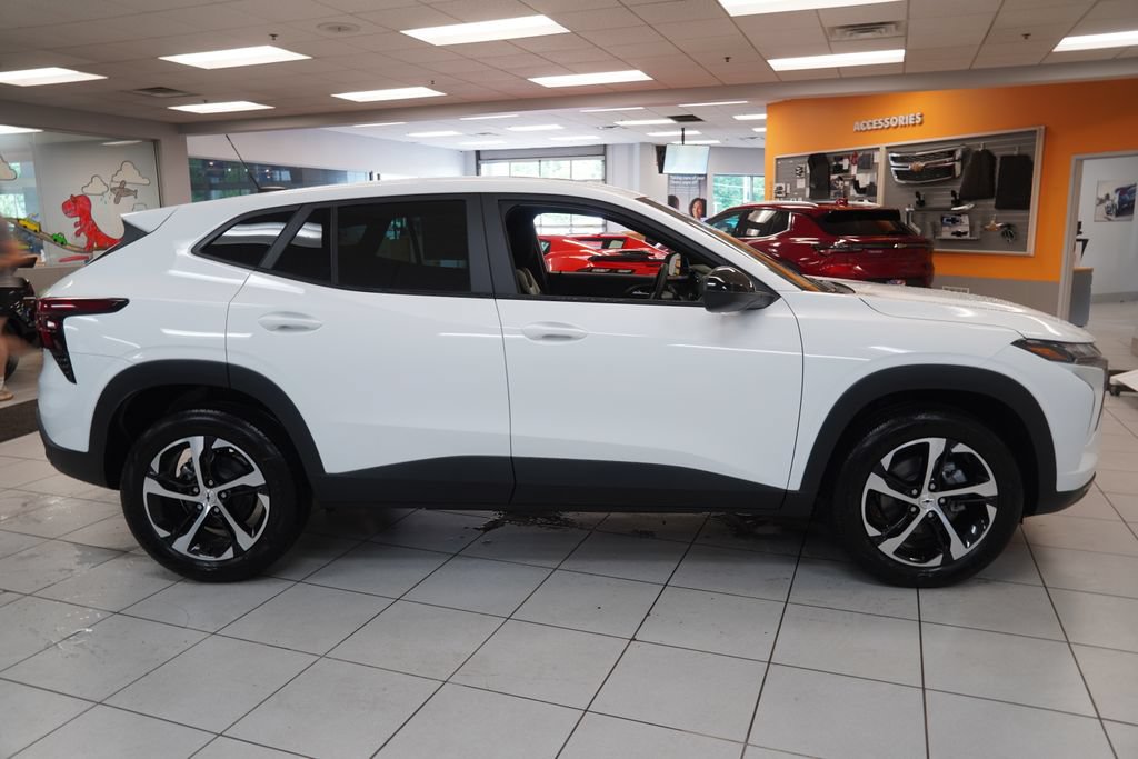 2026 Chevrolet Trax RS - Photo 12