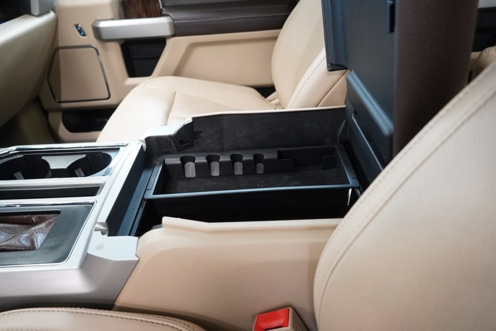 2019 Ford F-150 Lariat - Photo 24