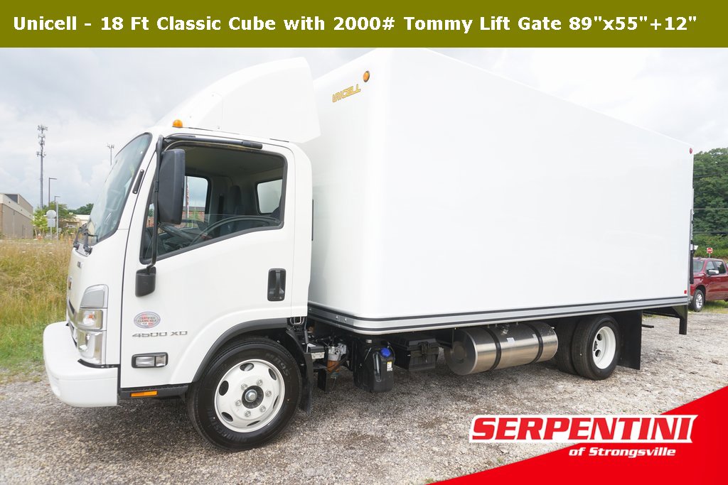 2024 Chevrolet Low Cab Forward Base's photo