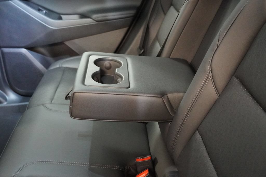 2027 Chevrolet Equinox LT - Photo 28