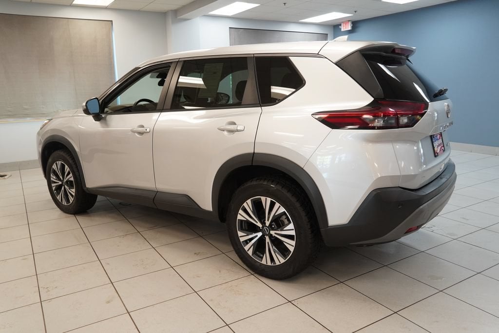 2022 Nissan Rogue SV - Photo 7