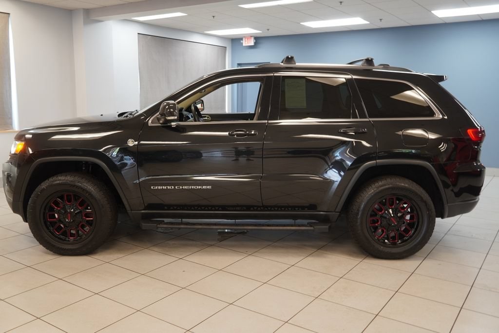 Used 2015 Jeep Grand Cherokee Limited with VIN 1C4RJFBGXFC943411 for sale in Strongsville, OH