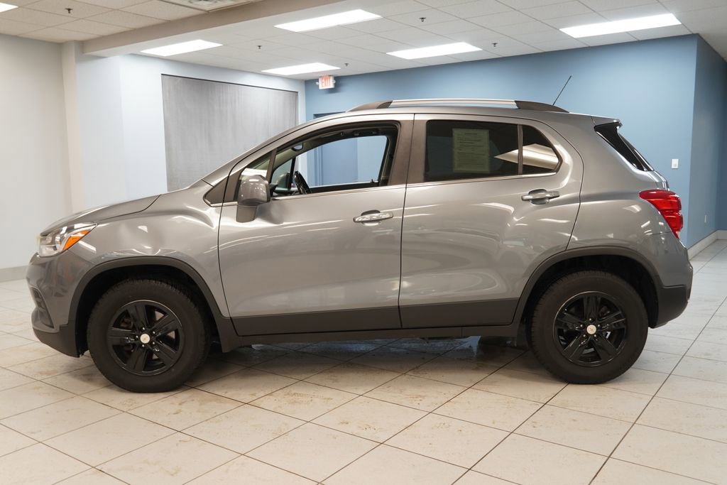 Used 2019 Chevrolet Trax LT with VIN KL7CJPSB8KB924854 for sale in Strongsville, OH