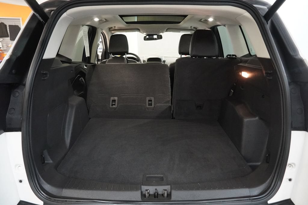 2019 Ford Escape Titanium - Photo 23