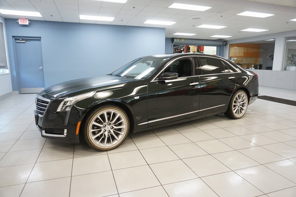 Used 2017 Cadillac CT6 Luxury with VIN 1G6KD5RS6HU168389 for sale in Strongsville, OH