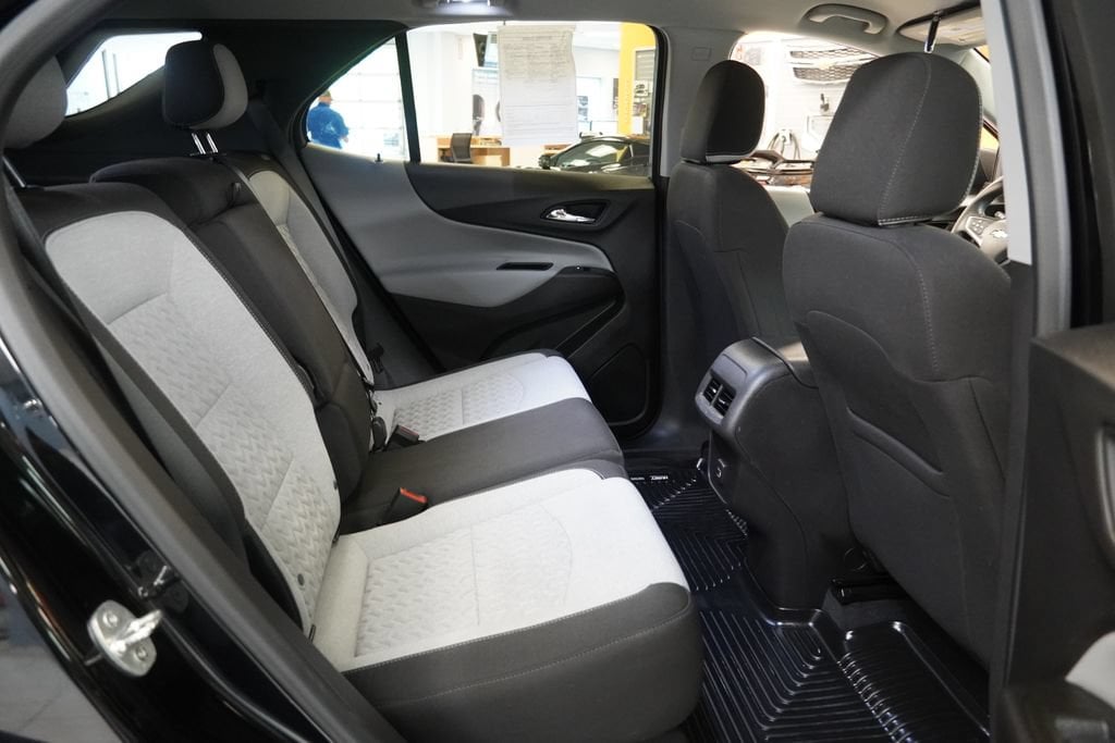 2024 Chevrolet Equinox LS - Photo 31