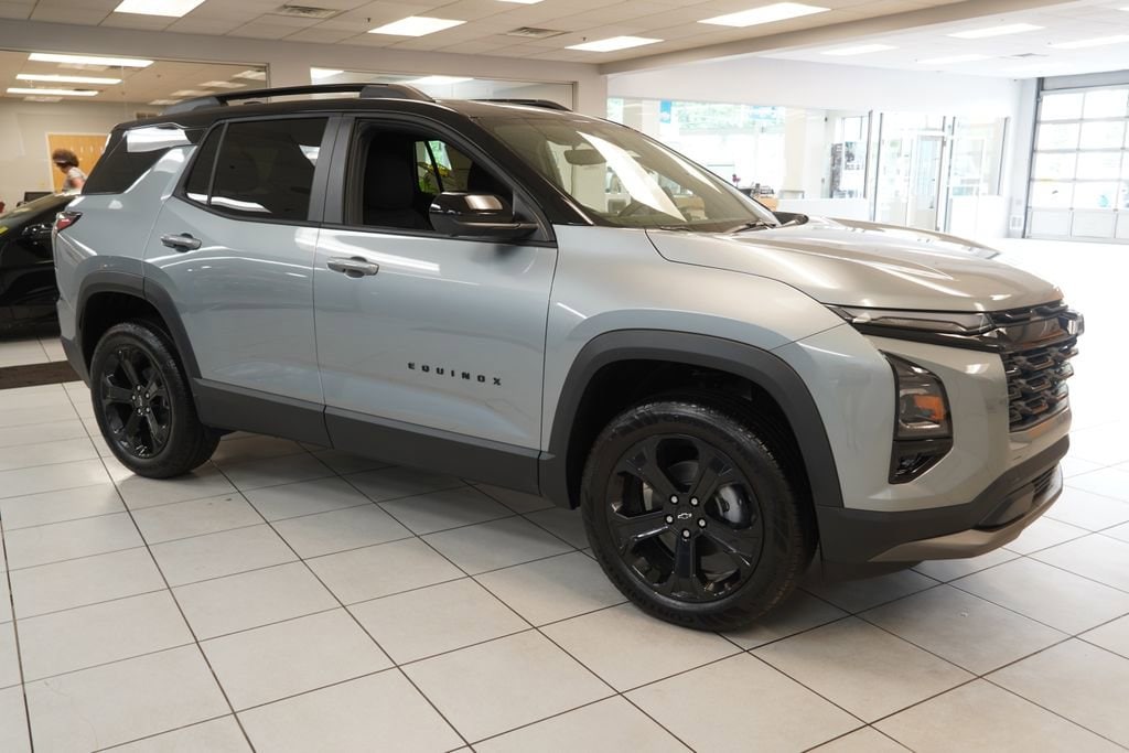 2026 Chevrolet Equinox LT - Photo 13