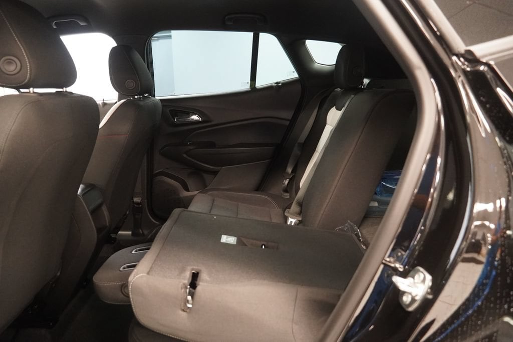 2026 Chevrolet Trax RS - Photo 25