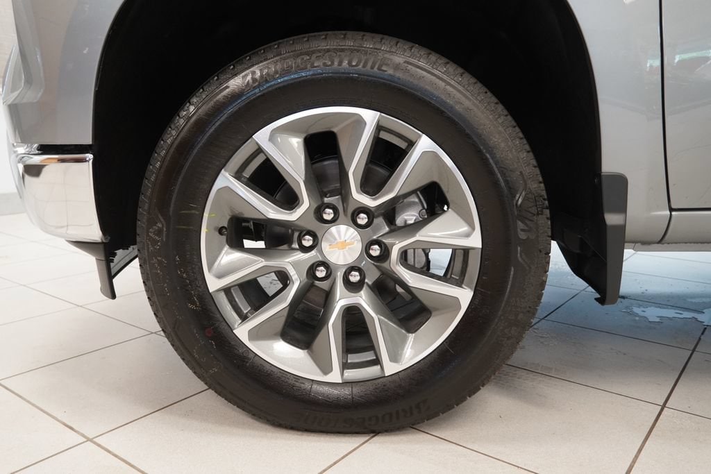 2026 Chevrolet Silverado 1500 LT - Photo 14