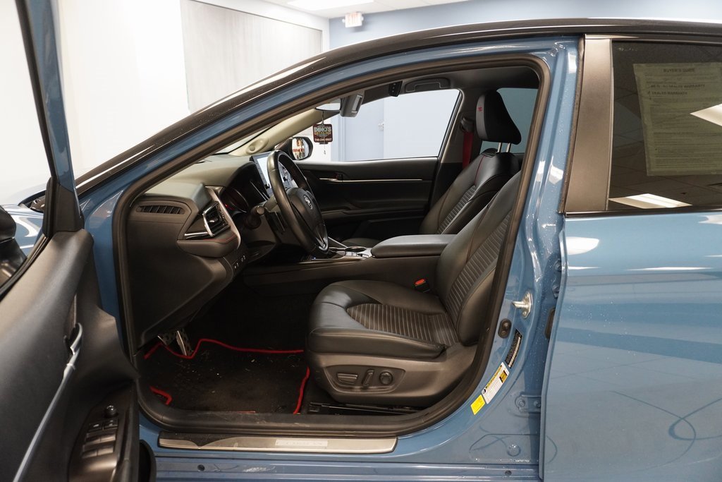 2022 Toyota Camry TRD photo 4
