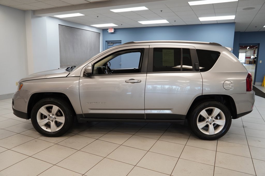 Used 2017 Jeep Compass Latitude with VIN 1C4NJDEB2HD191784 for sale in Strongsville, OH