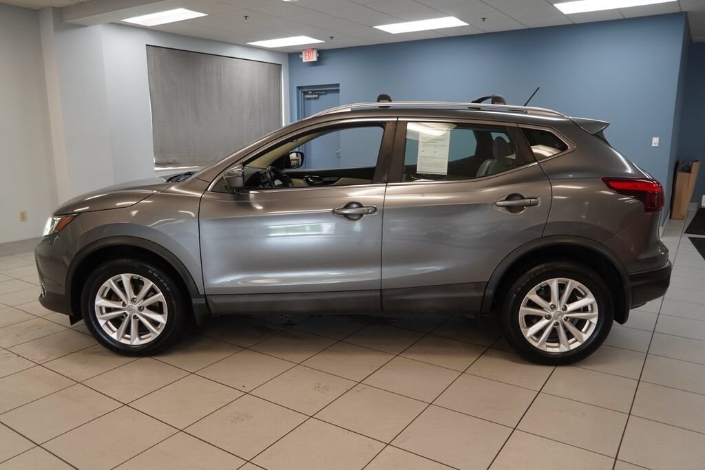 Used 2017 Nissan Rogue Sport SV SUV