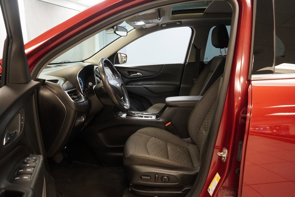 2019 Chevrolet Equinox LT photo 4