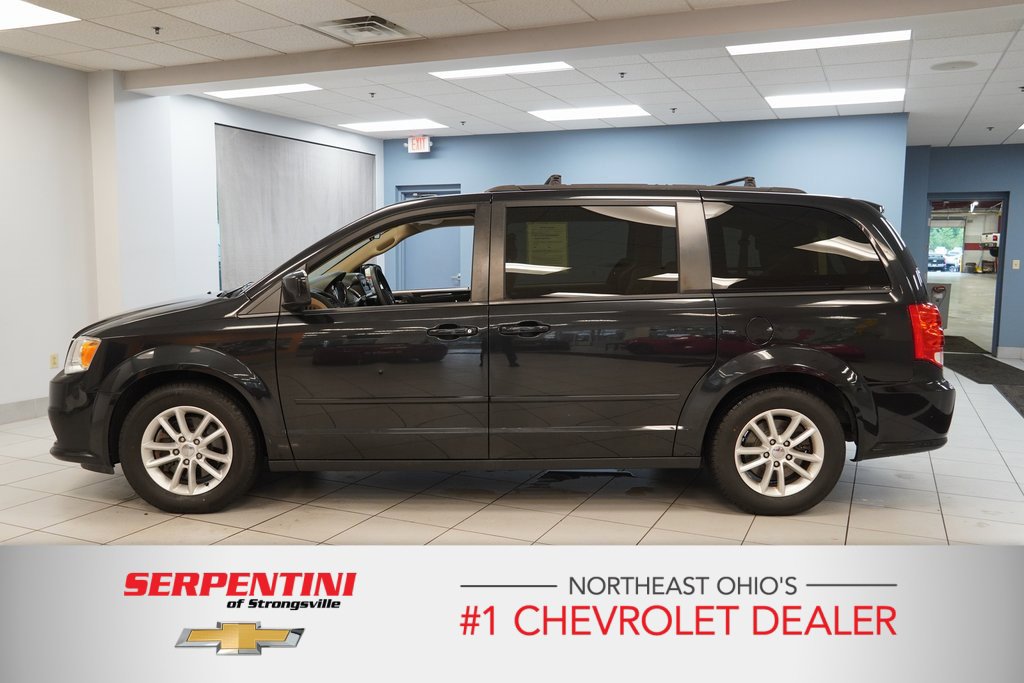 Used 2016 Dodge Grand Caravan SXT with VIN 2C4RDGCG8GR373347 for sale in Strongsville, OH