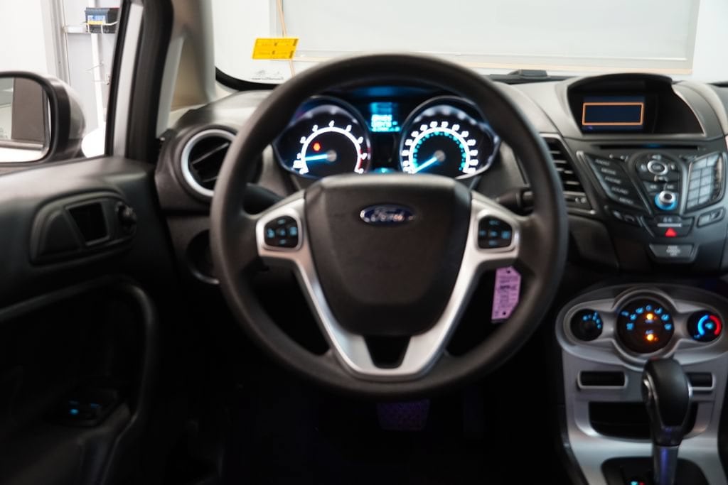 2018 Ford Fiesta SE - Photo 10