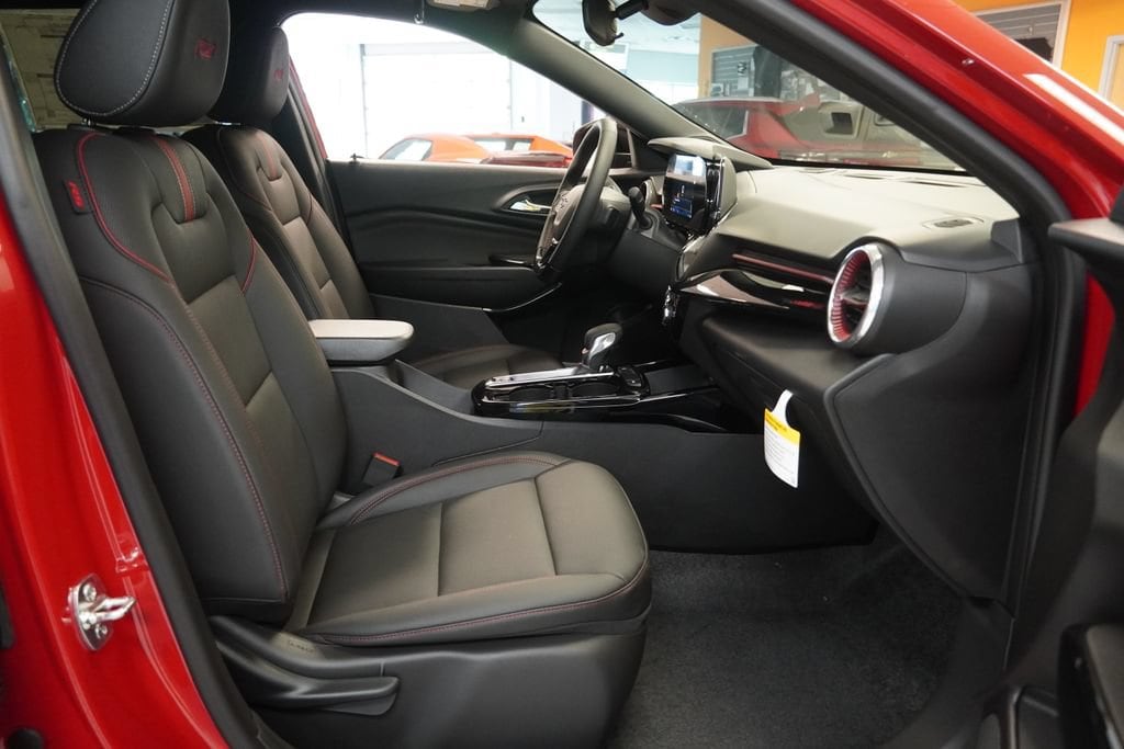 2026 Chevrolet Trax RS - Photo 32