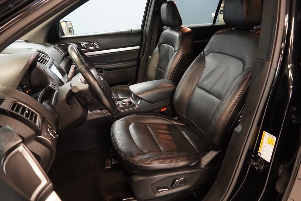 Used 2018 Ford Explorer XLT SUV