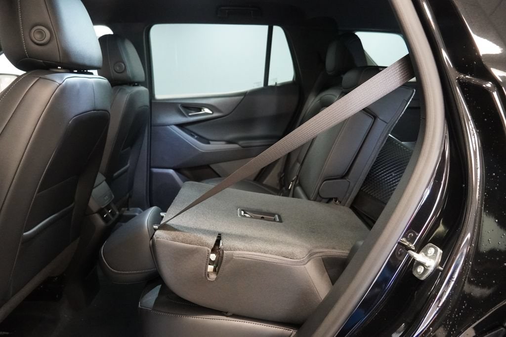 2027 Chevrolet Equinox LT - Photo 27