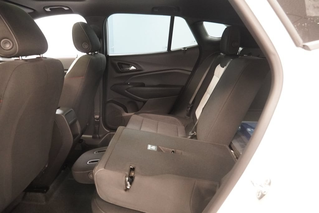2026 Chevrolet Trax RS - Photo 26