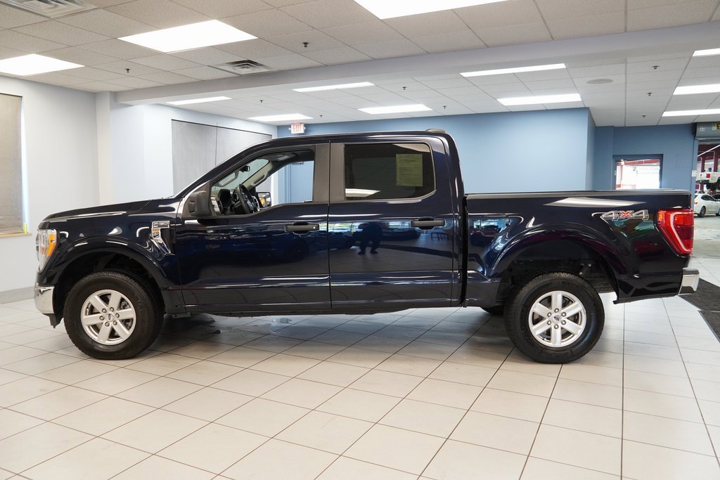 2021 Ford F-150 XLT photo 2
