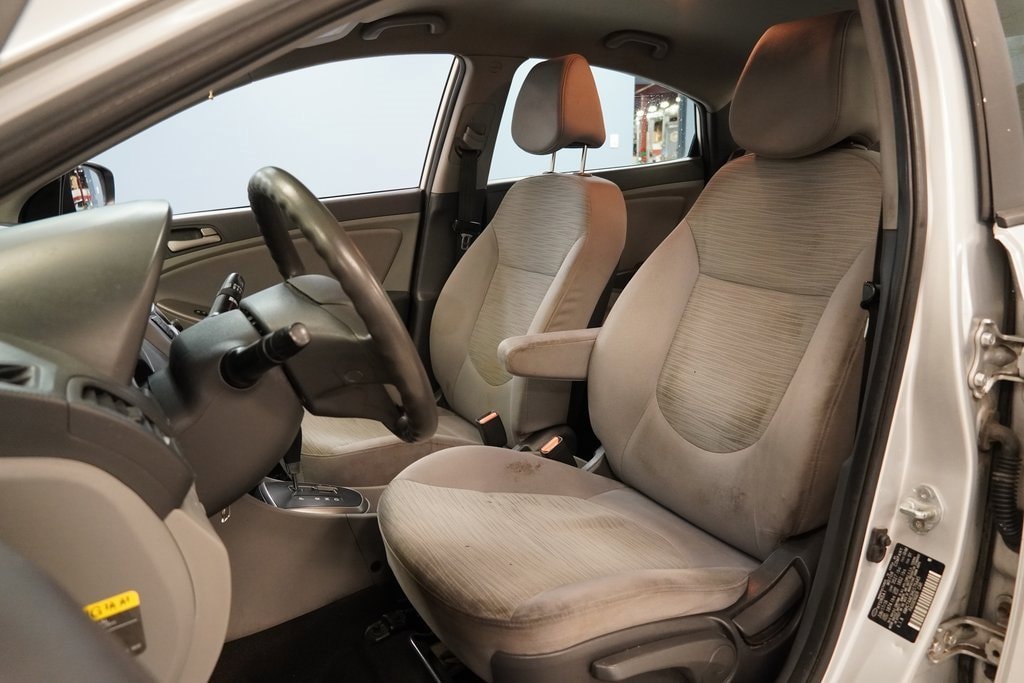 Used 2017 Hyundai Accent SE Sedan