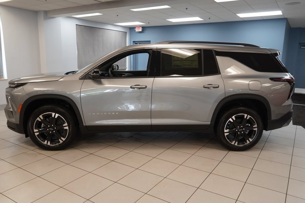 New 2027 Chevrolet Traverse LT SUV