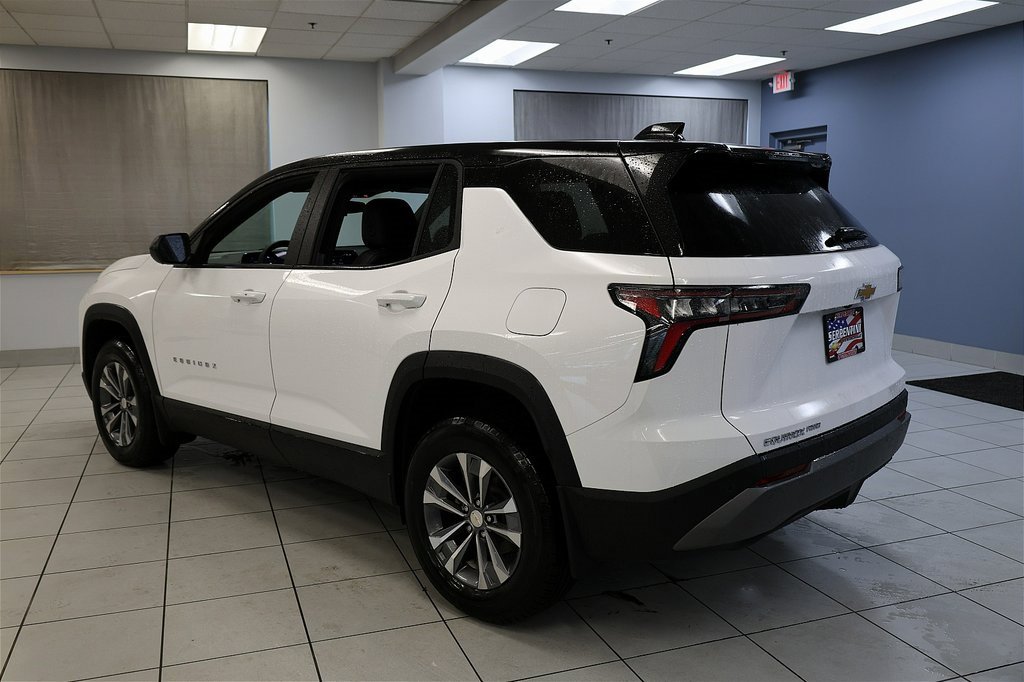 2026 Chevrolet Equinox LT photo 4