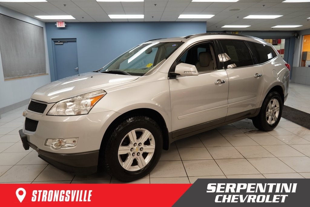 2012 Chevrolet Traverse 2LT's photo