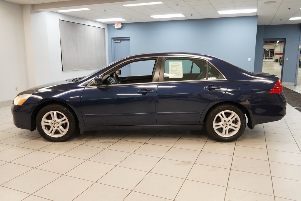 Used 2007 Honda Accord SE with VIN 1HGCM56347A061356 for sale in Strongsville, OH