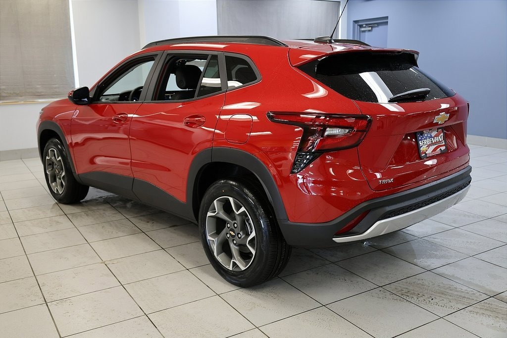 New 2026 Chevrolet Trax LT SUV