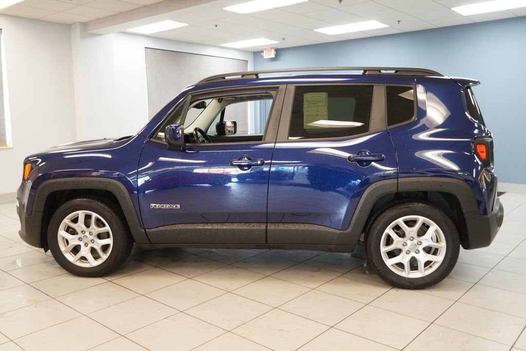Used 2017 Jeep Renegade Latitude with VIN ZACCJABB7HPF77161 for sale in Strongsville, OH
