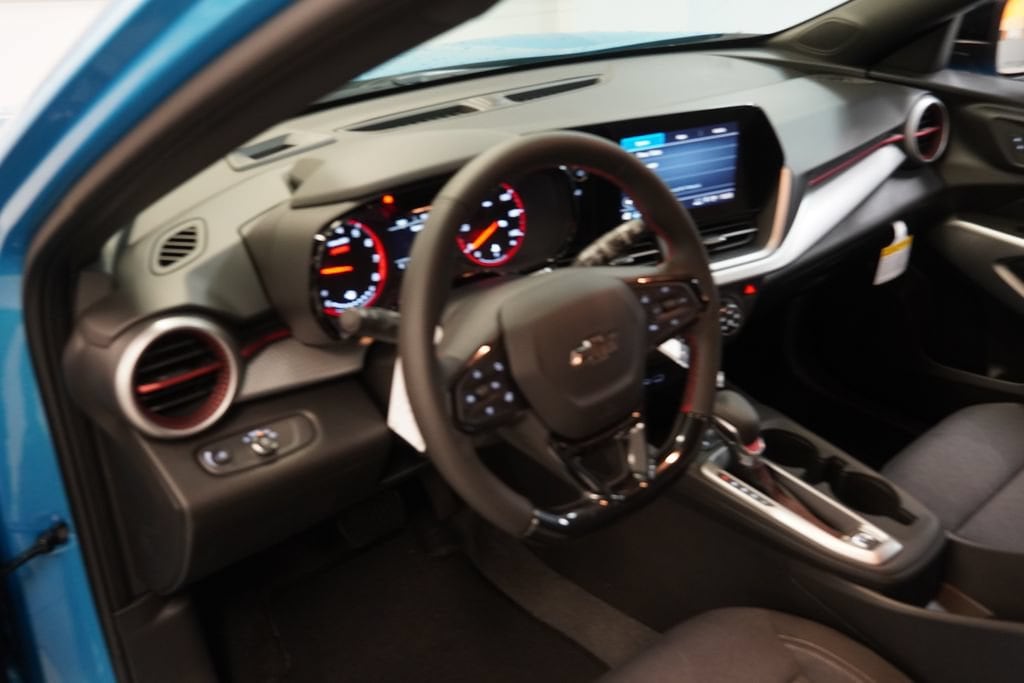 2026 Chevrolet Trax RS - Photo 6