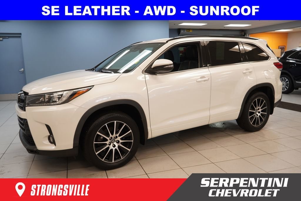 Used 2018 Toyota Highlander SE SUV
